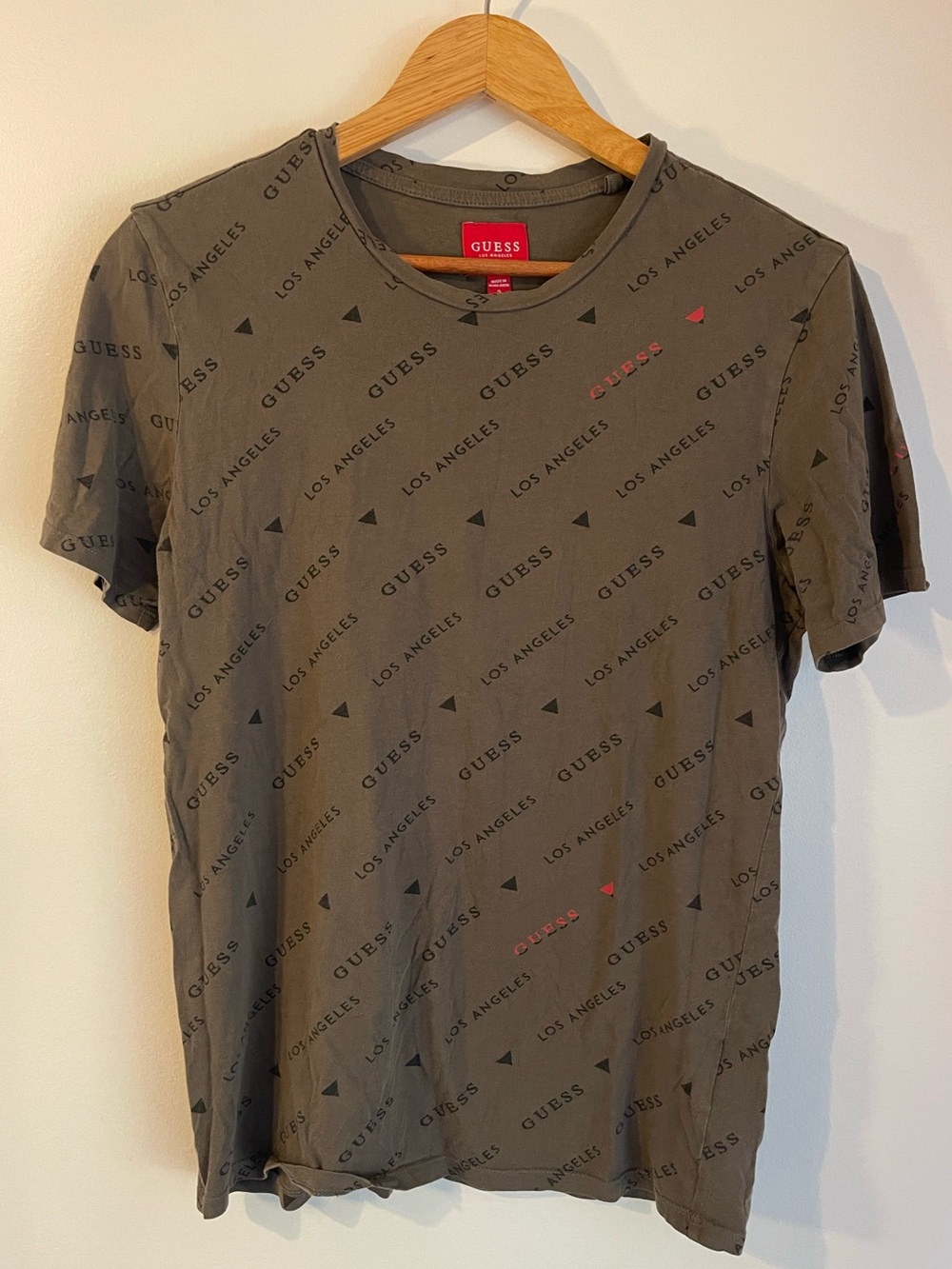GUESS Los Angeles All Over Logo Print T-Shirt S